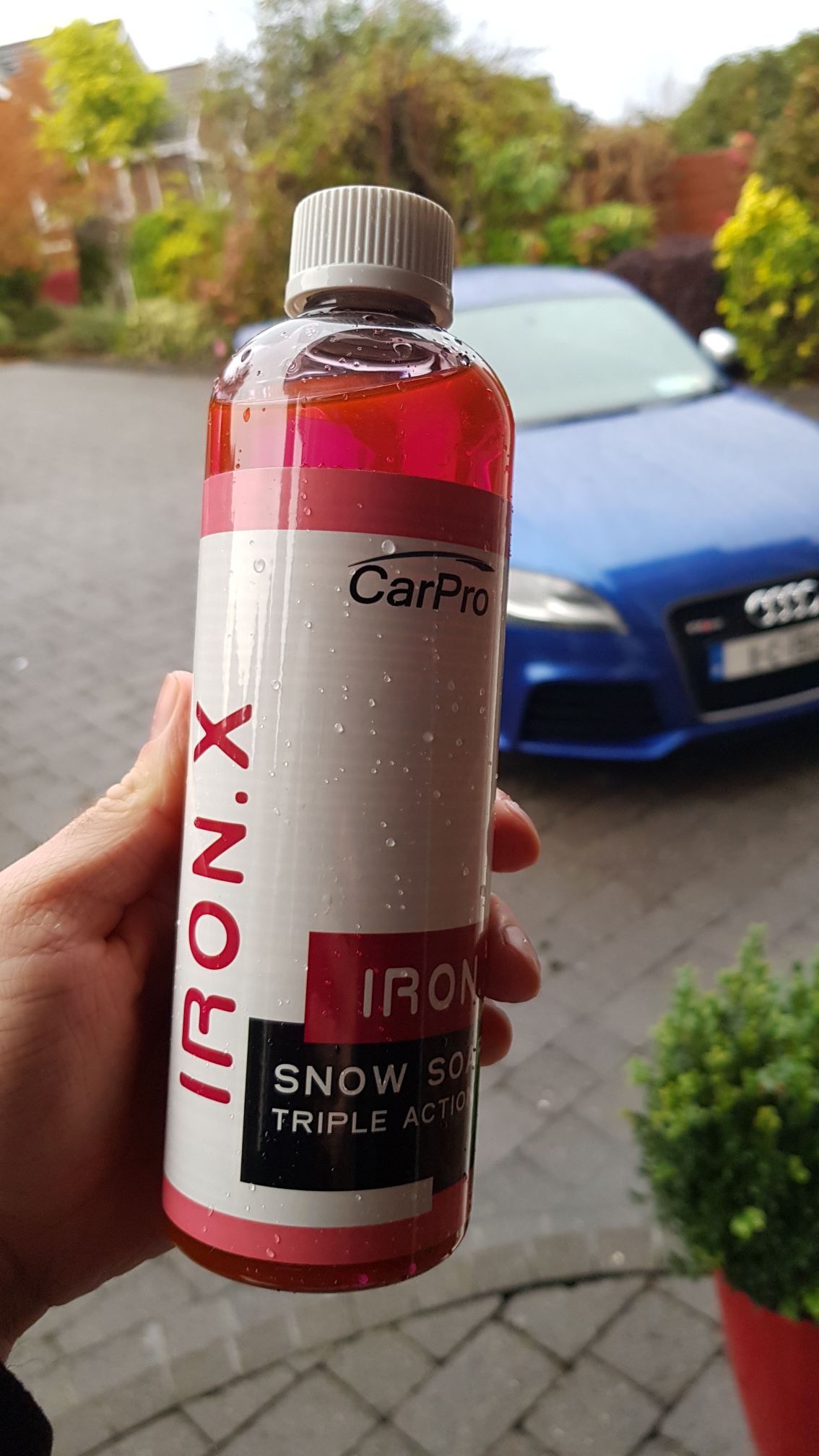 CarPro Iron X Iron Remover